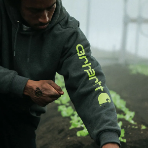 Carhartt Midweight Logo Sweatshirt - K288 - Image 10